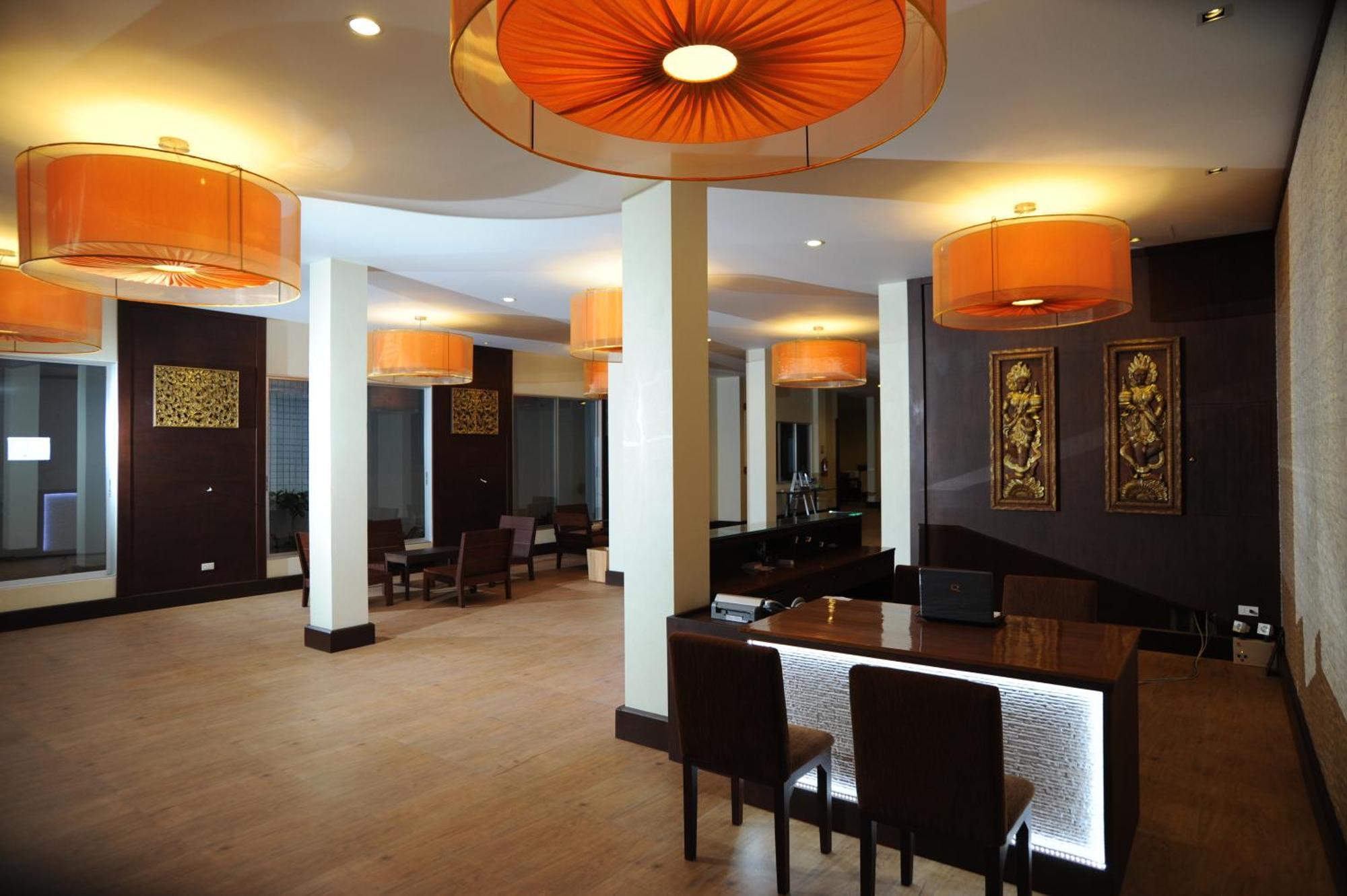Mawin Hotel Чиангмай Экстерьер фото