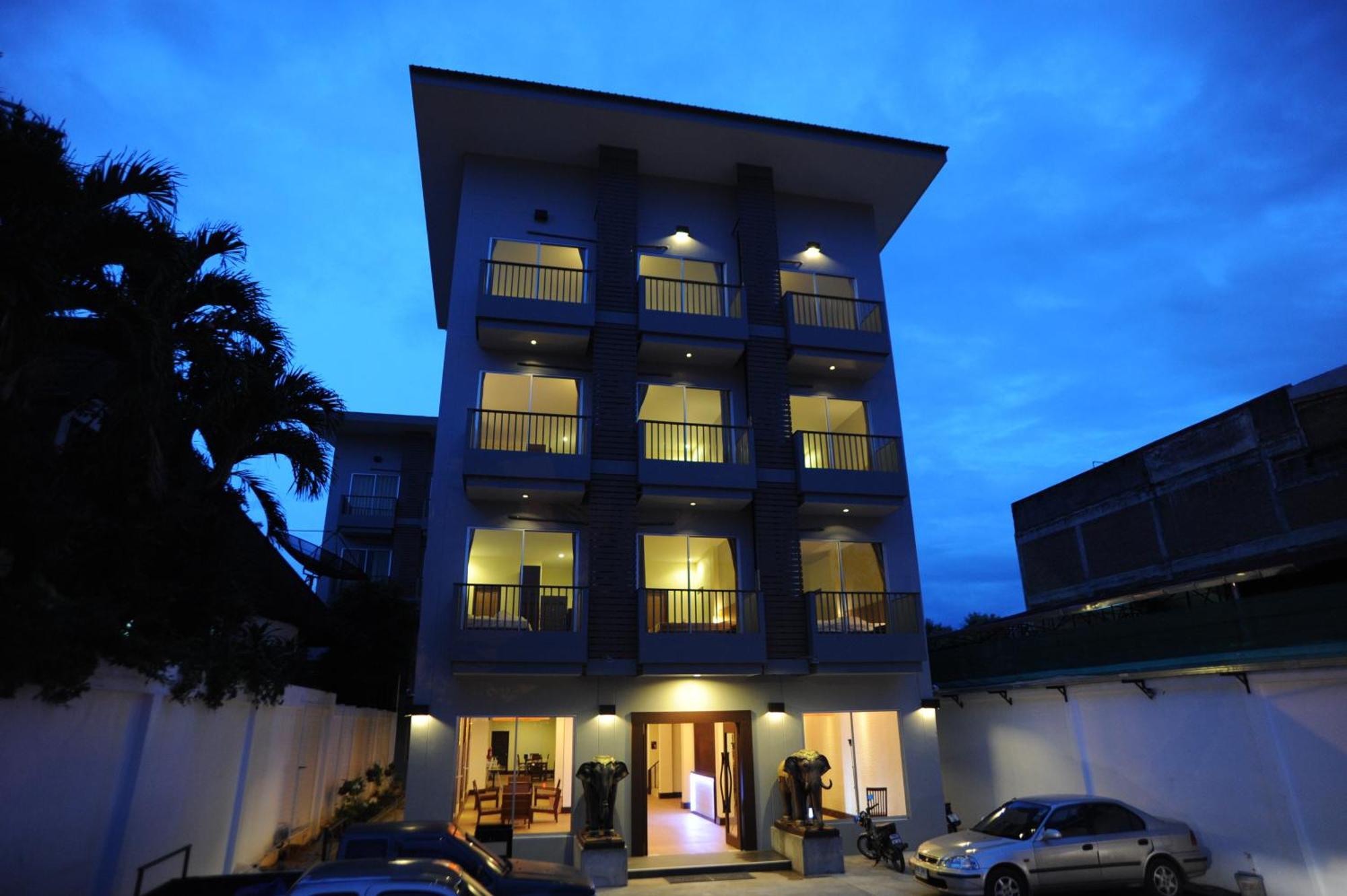 Mawin Hotel Чиангмай Экстерьер фото